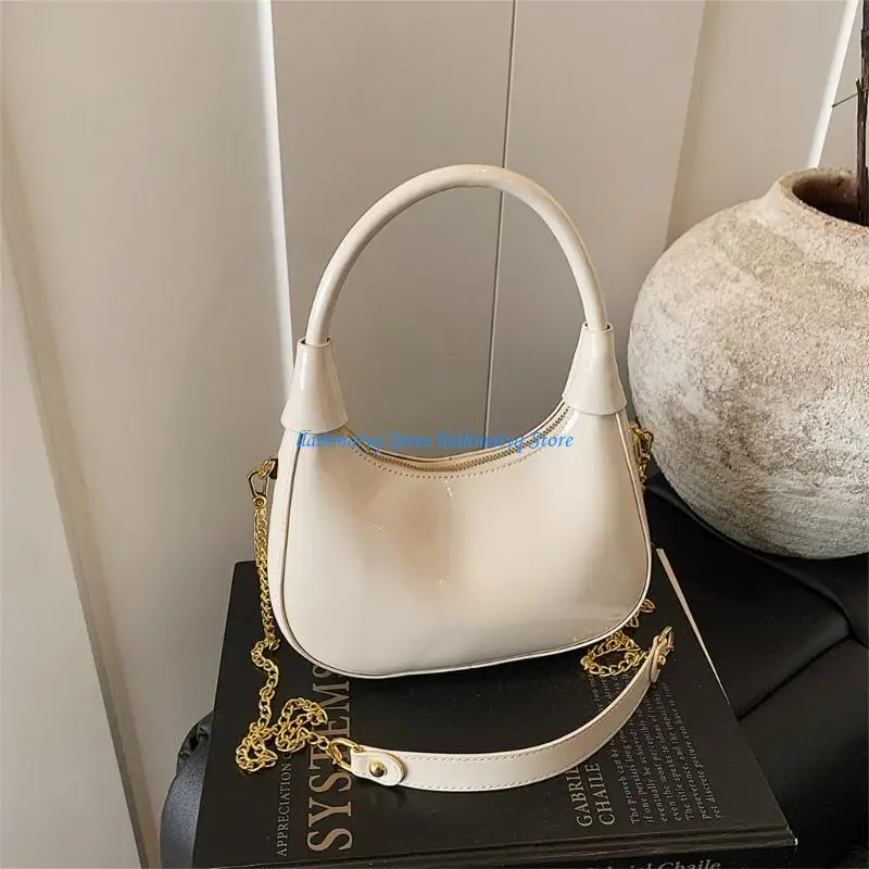 

573B Fashionable PU Shoulder Bag with Spacious Interior Handbag Elegant Evening Bags for Commuting and Business Meetings