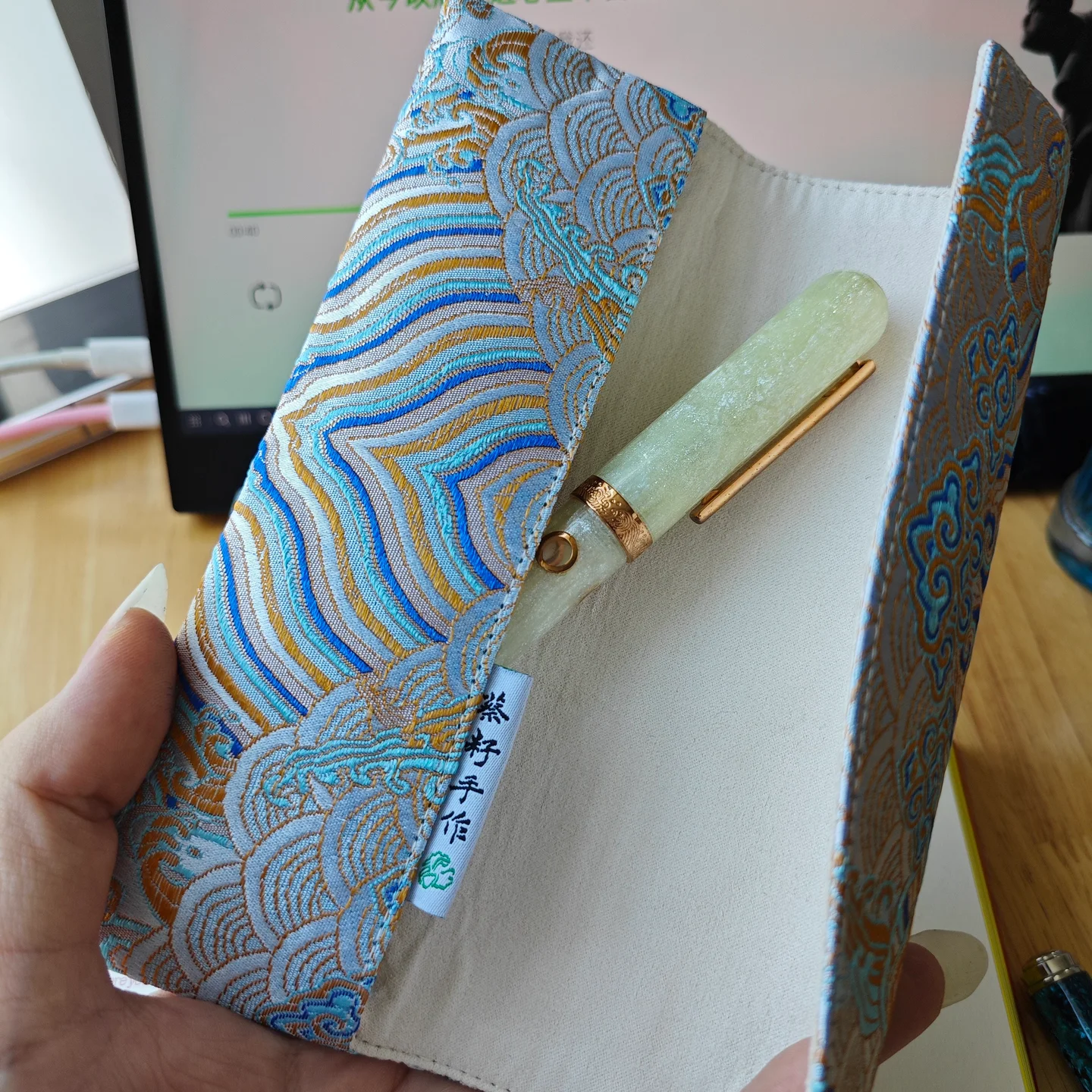 Handmade Fountain Pen Case Single Pack Minimalist Portable Pen Pouch Storage Pen Bag Roll Pen Wrap Magnetic Clasp 17.5/5cm