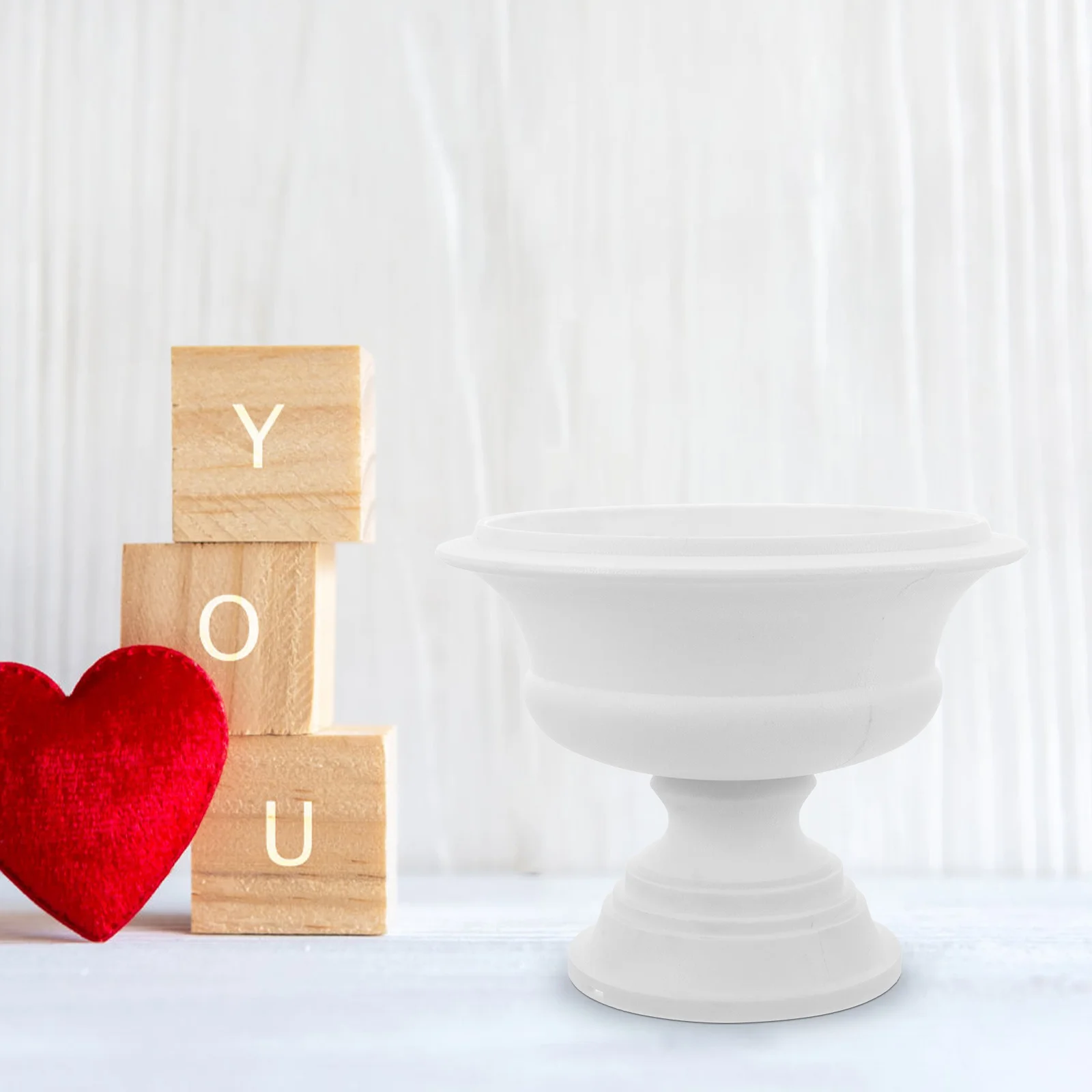 

European Style Vintage Flower Pot Planter Retro Decorative Container For Wedding Artificial Silk Flowers Plastic