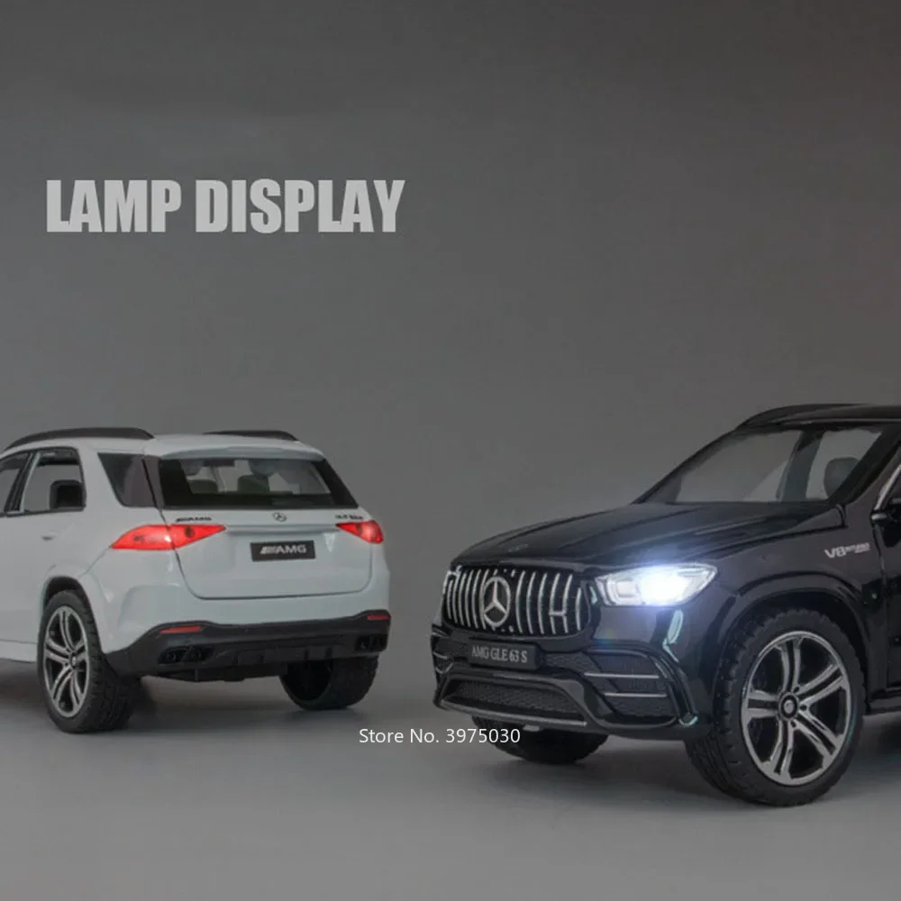 รถโมเดลโลหะผสม GLE 63S สเกล 1/32 ของเล่นรถ SUV แบบหล่อขึ้นรูป จำลองรถออฟโรด แบบดึงหลัง ของเล่นเด็กผู้ชาย