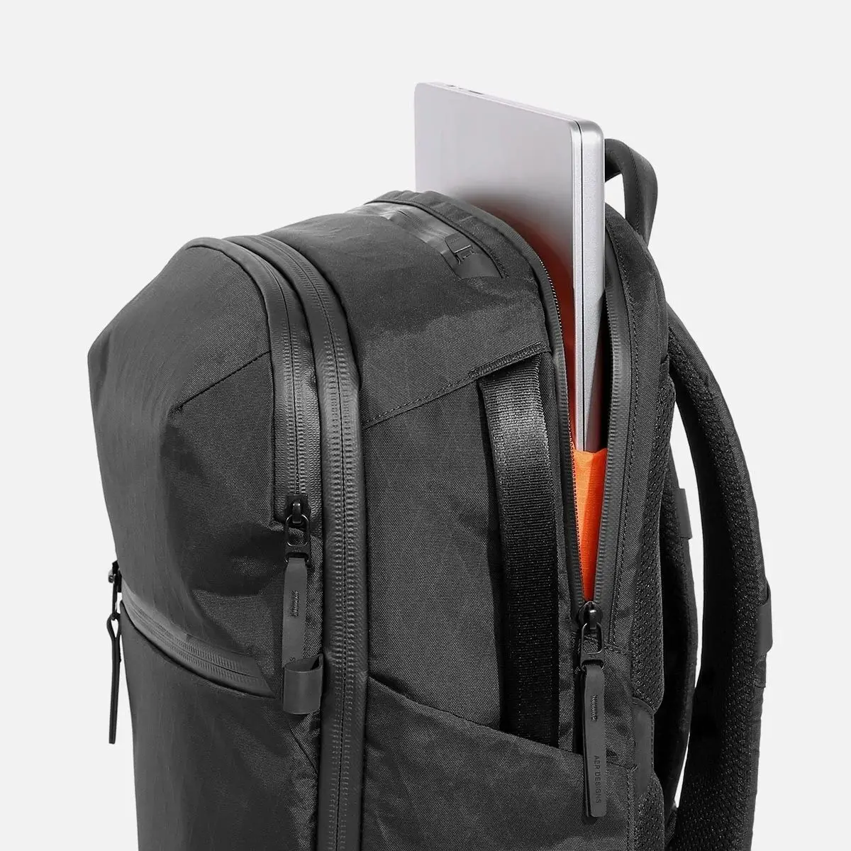 กระเป๋าเป้สะพายหลังขนาดใหญ่กันน้ำสำหรับวิทยาลัยและการเดินทาง กระเป๋าเป้สะพายหลังใส่แล็ปท็อปที่ทนทานสำหรับทุกเพศพร้อมช่องเก็บของกว้างขวาง กระเป๋าหนังสือนักเรียน