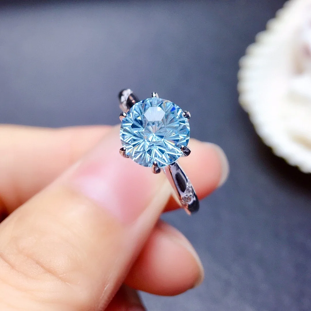 Live imitation natural fireworks cut sky blue topaz ring, super flash 2 carat Seiko open ring high carbon