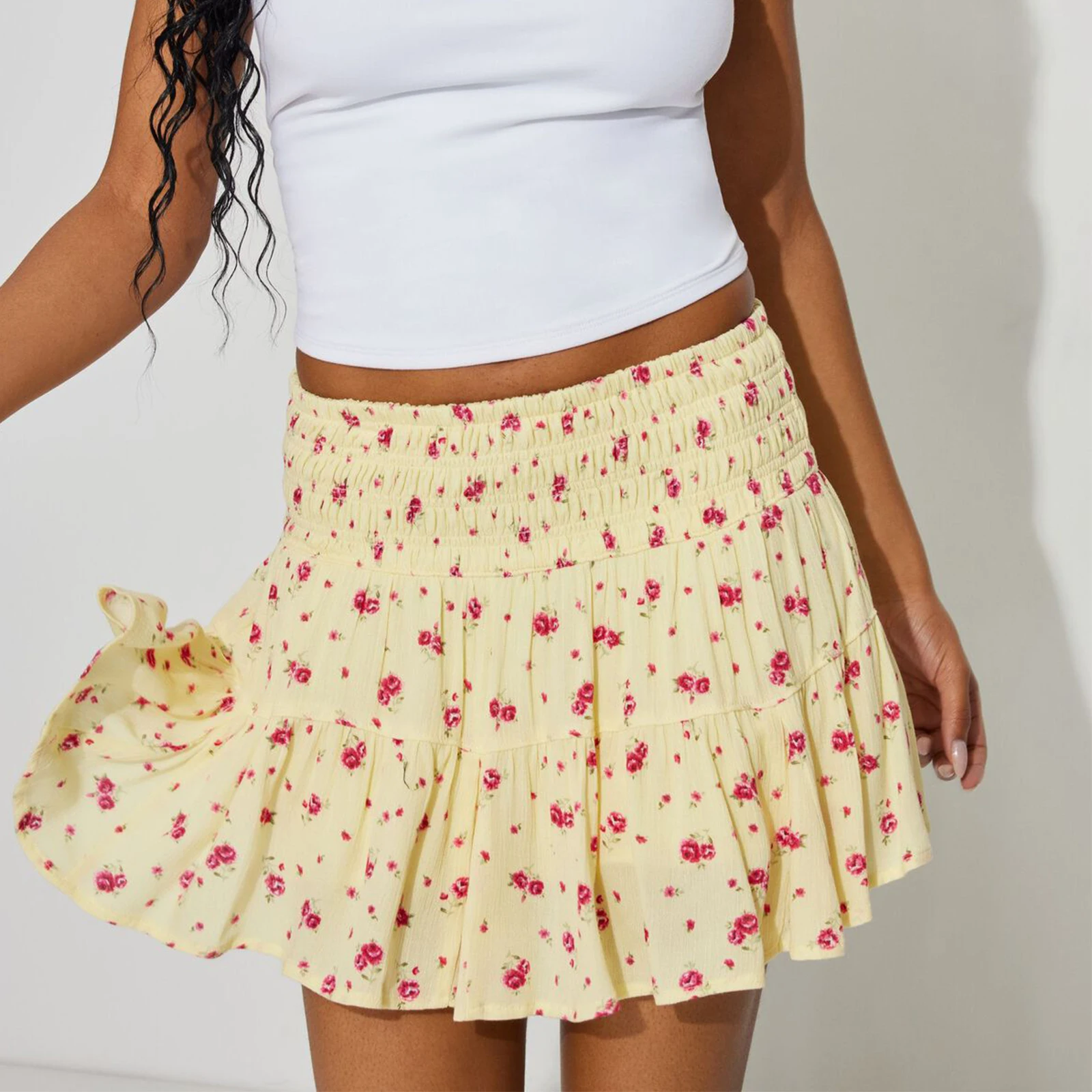 

Vintage Beach Sweet Mini Skirt Shirred Floral Print Elastic Waist A-Line Tiered Ruffled Hem Skirt For Women