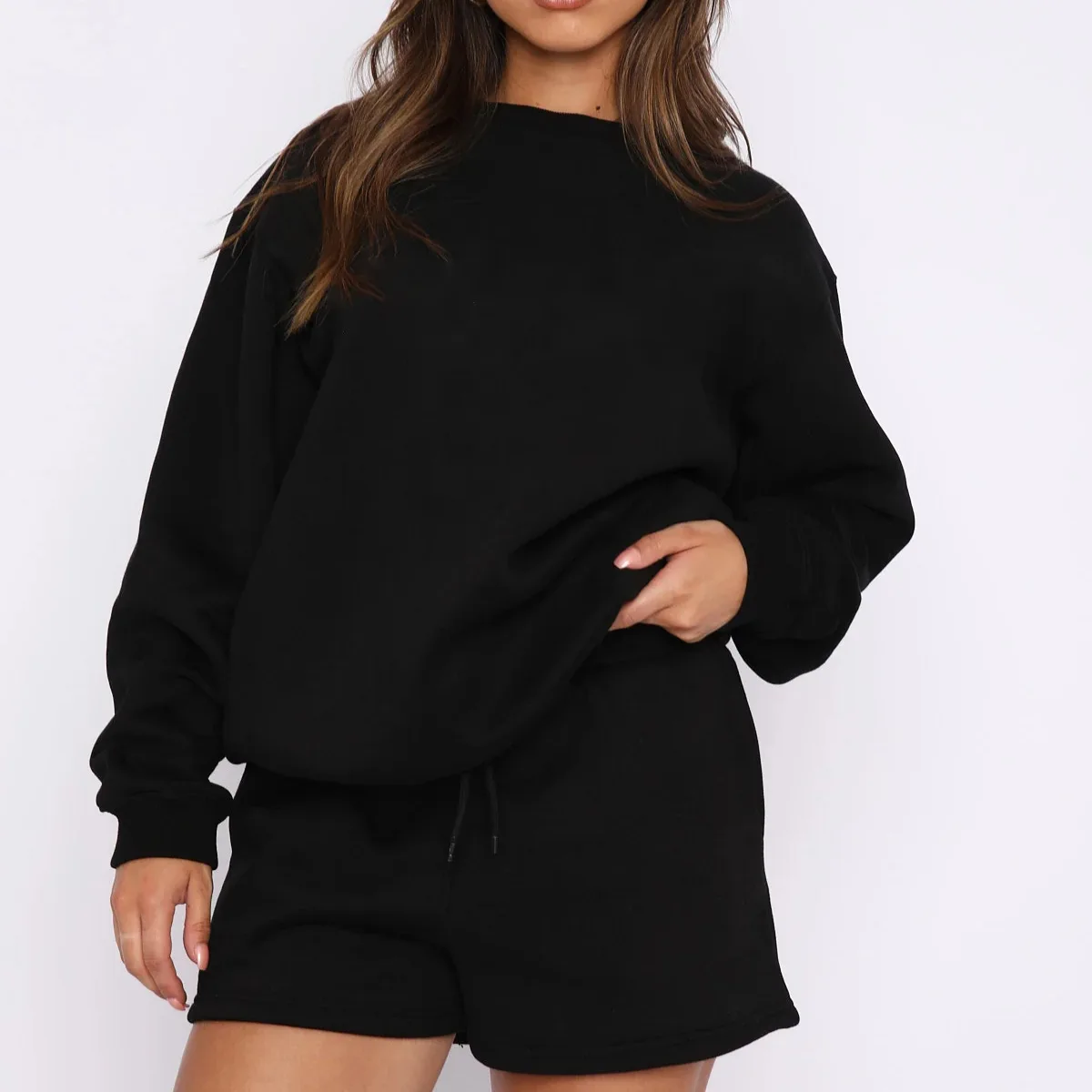 Frauen Trainingsanzug Zwei Stücke Hose Sets Langarm O Neck Sweatshirts Pullover Casual Solide Taschen Kurze Hosen Kordelzug 2025