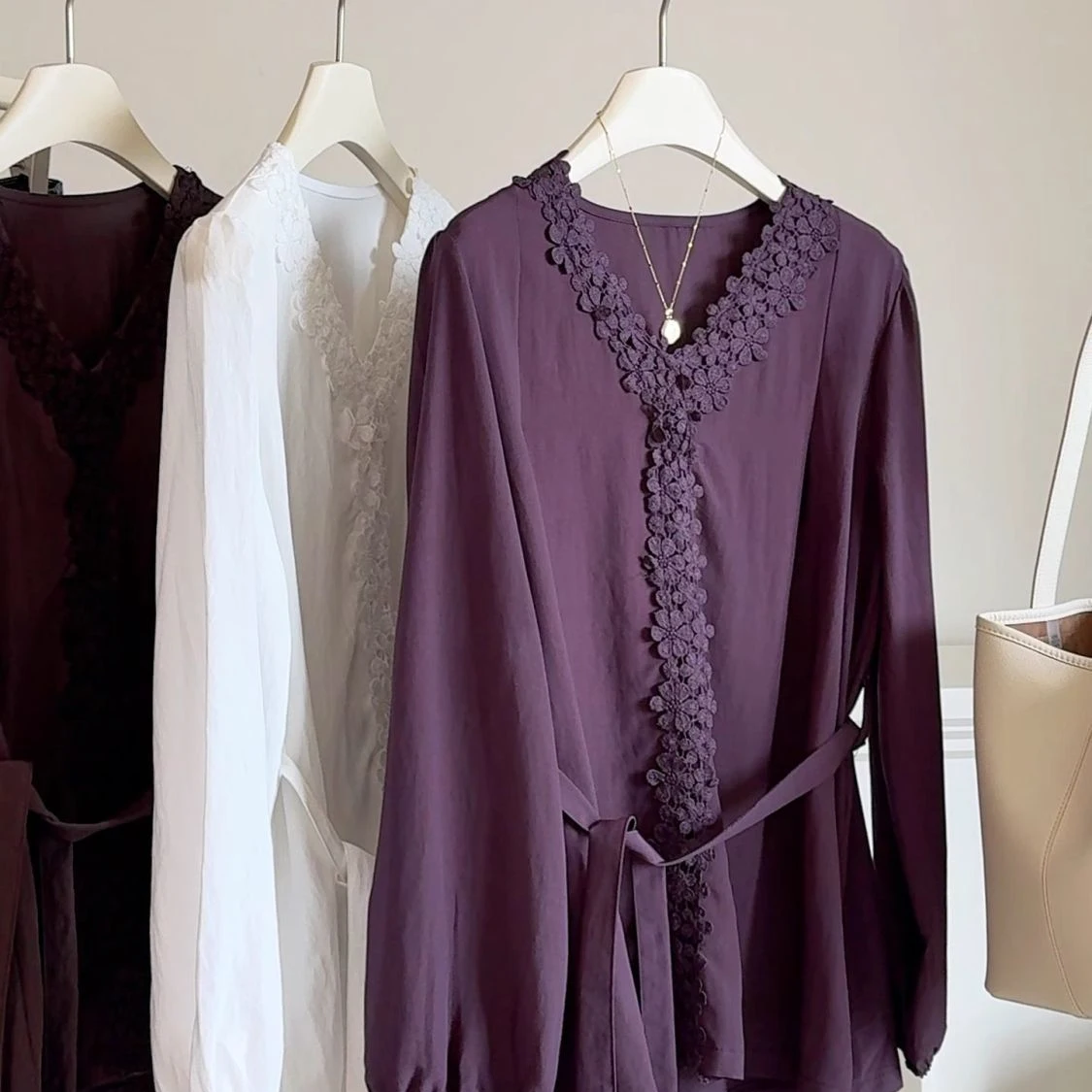 Sweet Purple V-Neck Long Sleeve Women's Shirt Slimming Waist Flounce Design Spring Autumn New Style French Style Loose Fit