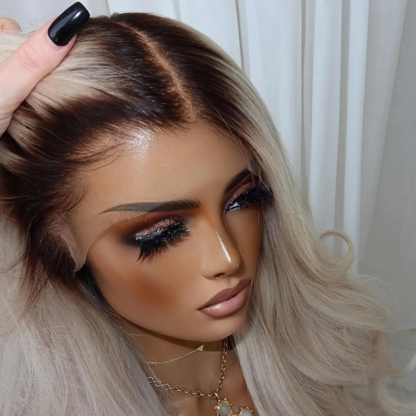 

Парик из синтетических волос HD Lace Front с эффектом балаяж, оттенок Icy Platinum Blonde, с темными корнями, высококачественный, длинный, без клея, с эффектом Body Wave