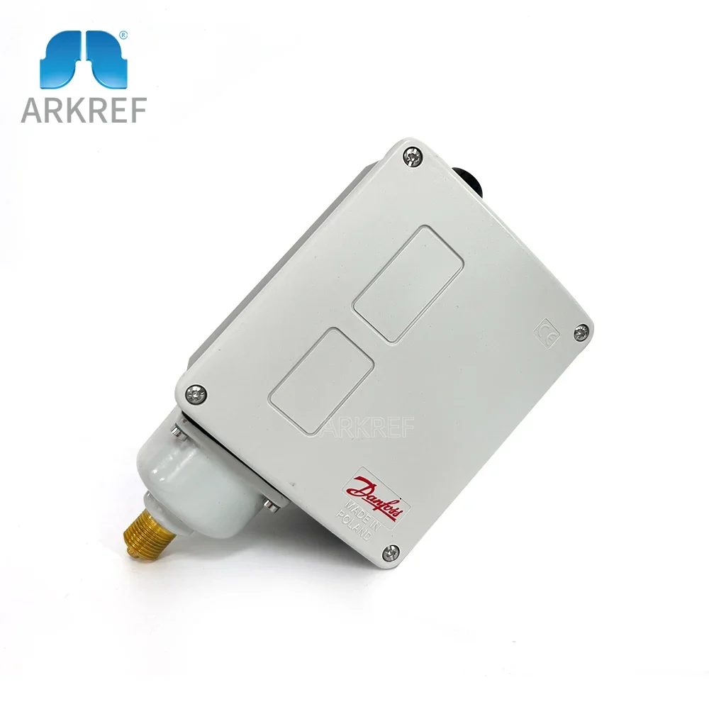 高精度圧力制御可能な単極切替スイッチ 安全で信頼性の高い RT110 017-529266 圧力スイッチ