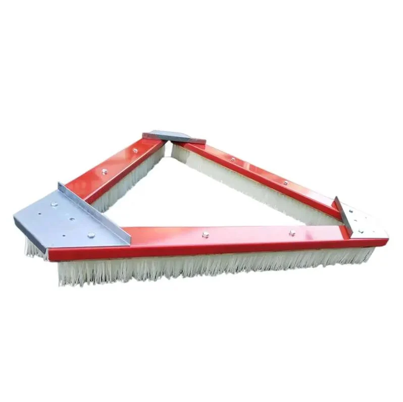 Unique Design Artificial Turf Brush / Triangular Turf Brush