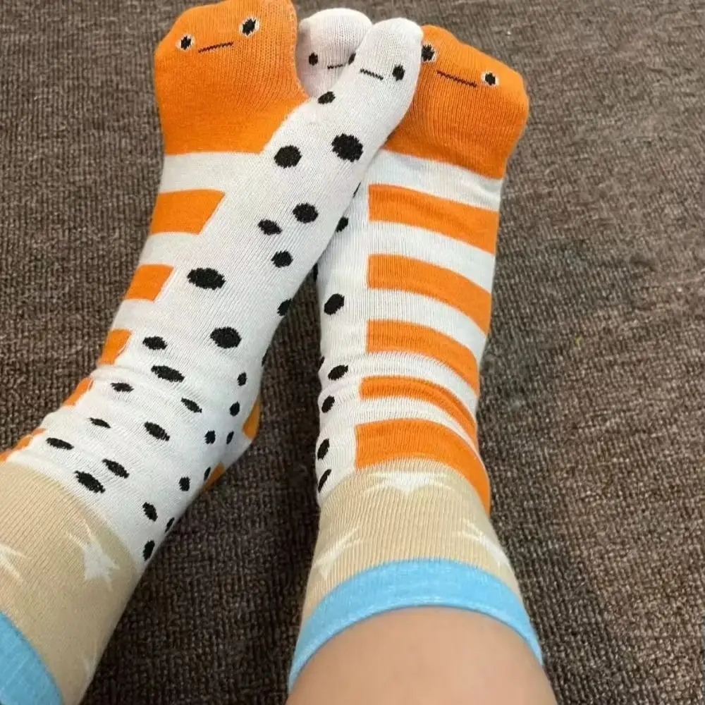 Comfortable Deep-sea Animals Funny Fish Tube Socks Whale Shark Two Toe Socks Stripe Dot Flower Eel Toe Separator Socks Women