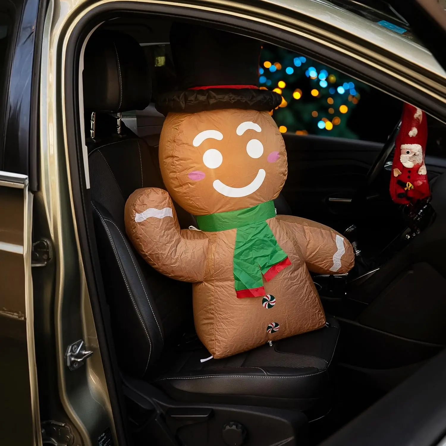 

Christmas Gingerbread Inflatable Car Decor with LED Lights & 12V Plug - Easy Setup Outdoor Holiday Decoration