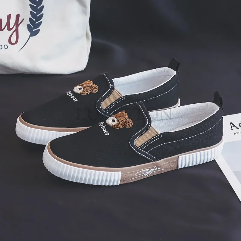 Flat Bottomed Little Bear Low Cut Canvas Shoes for Women Fashion Trend Comfortable and Non Slip Versatile Casual Board Shoes