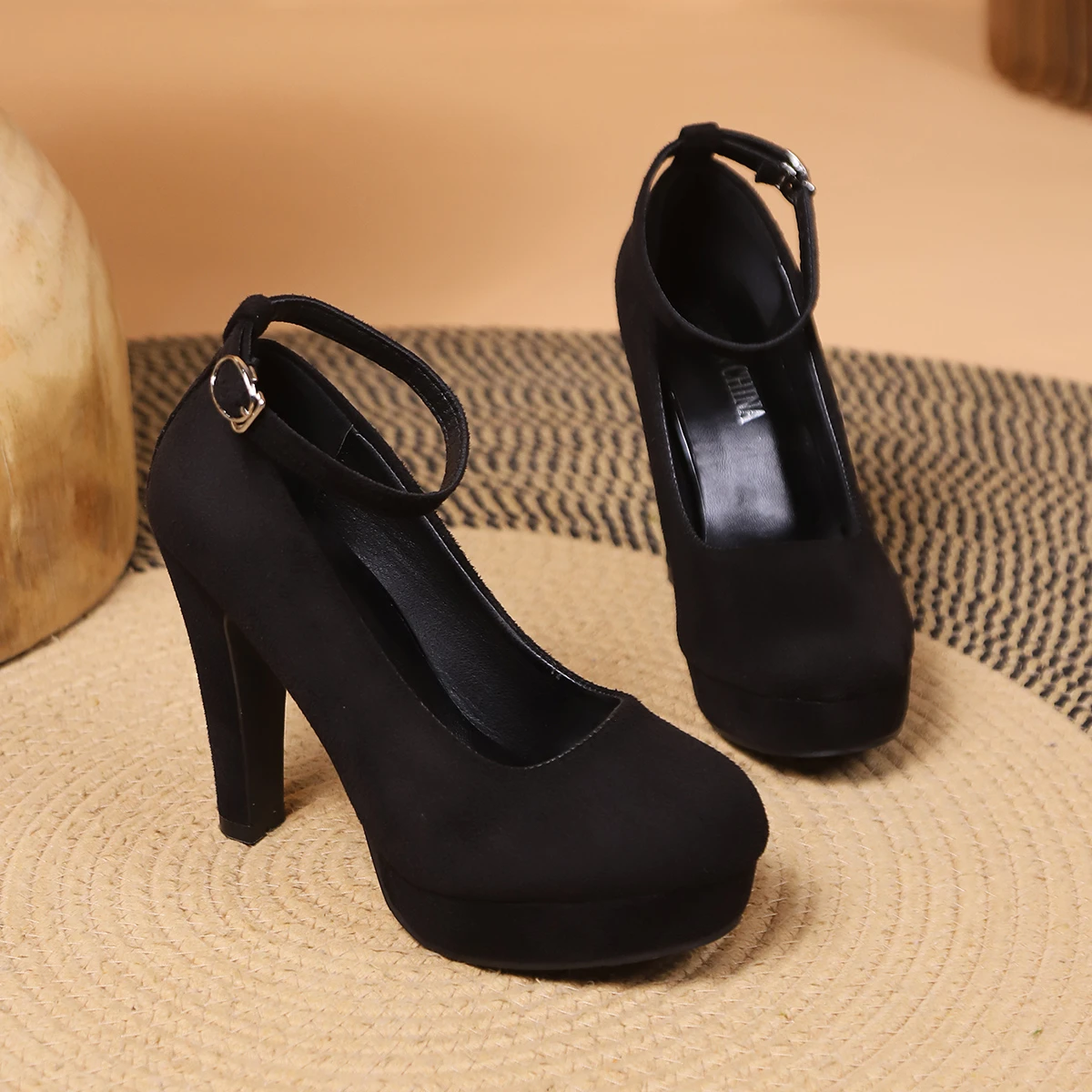 Black Velvet Round Head High Heels Waterproof Platform Fashion Buckle Women\'s Shoes Black Sexy Big Size 42 Shoes for Women 2023