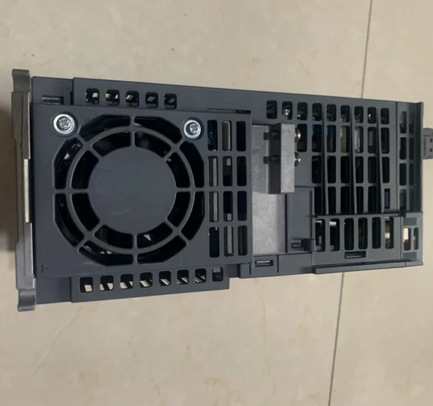 High Brand NEW 100% Quality MR-J2S-700CP-S084 MR-J2S-350CP-S084 MDS-D-V1-40 1 Year Warranty