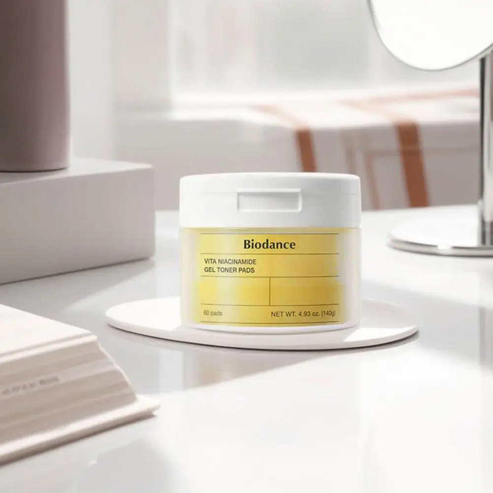 وسادات ضغط حمض الهيالورونيك من Biodance VC 60 قطعة وسادات قطنية مرطبة ومرطبة قبل المكياج خفيفة الوزن وصديقة للبشرة