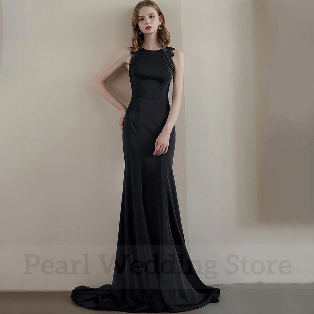 Black O-Neck Mermaid Wedding Dress Sexy Illusion Back Applique Sleeveless Floor Length Bridal Sweep Train Gowns for Marriage