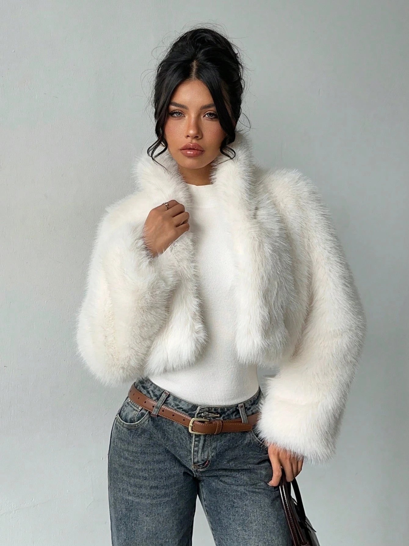 2026 Autumn Winter Women Faux Fur Jacket Lapel Collar Fluffy Long Hair Open Front Short Coat Black White