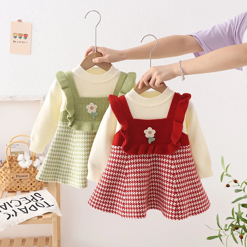 

Childrens Set 2024 Sweater New Autumn and Winter Korean Girls Plaid Wool Dress T-shirt Two-piece Set