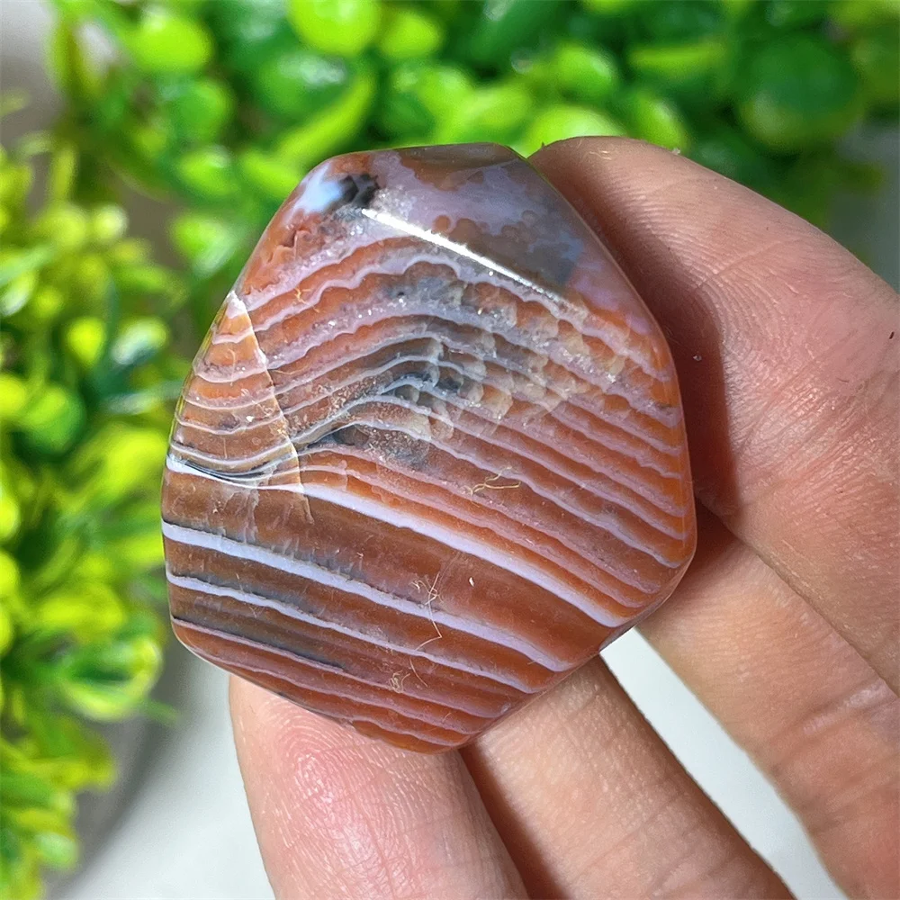 Red Carnelian Palm Stone Quartz Feng Shui Reiki Massage Stone Home DecoratiGift Healing Polishing Healing Spiritual Decoration view 5