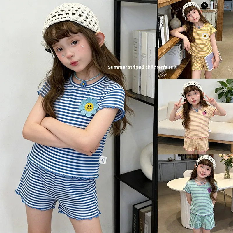 

2026 Summer New Baby Striped Short Sleeve Clothing Set Girl Ear Edge Tops + Short 2 Pieces Suit Kids Grape Pattern Clothes Items