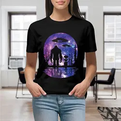 Alien And Bigfoot Full Moon Sasquatch UFO Premium T Shirt Graphic Shirt Casual Short Sleeved Female Tee T-Shirt Size S-4XL