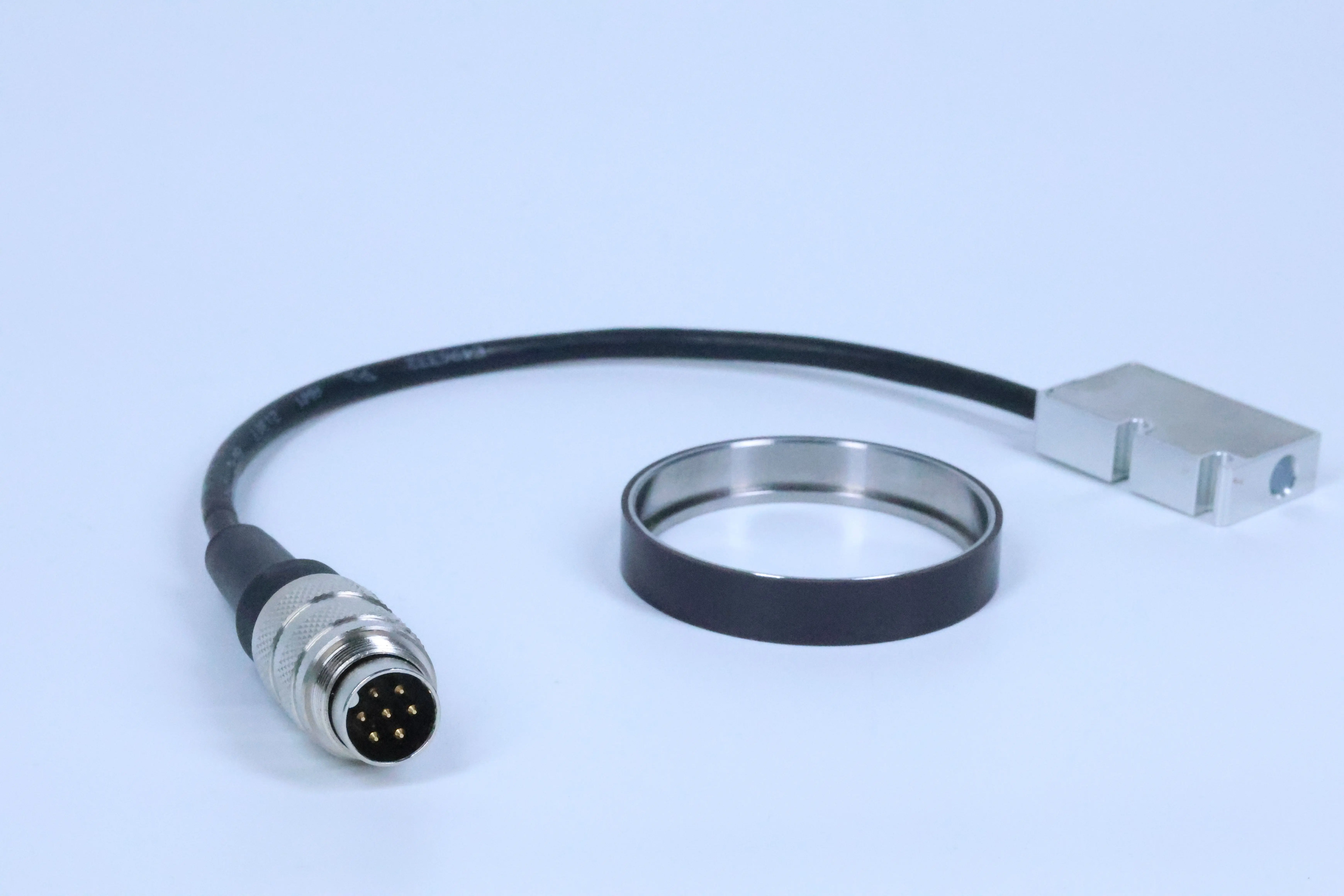 2026Professional Manufacturer's Best China Rectangular Signal Magnetic Encoder FH49H00 TTL ITD4900 Baumer 5VDC 2048PPR