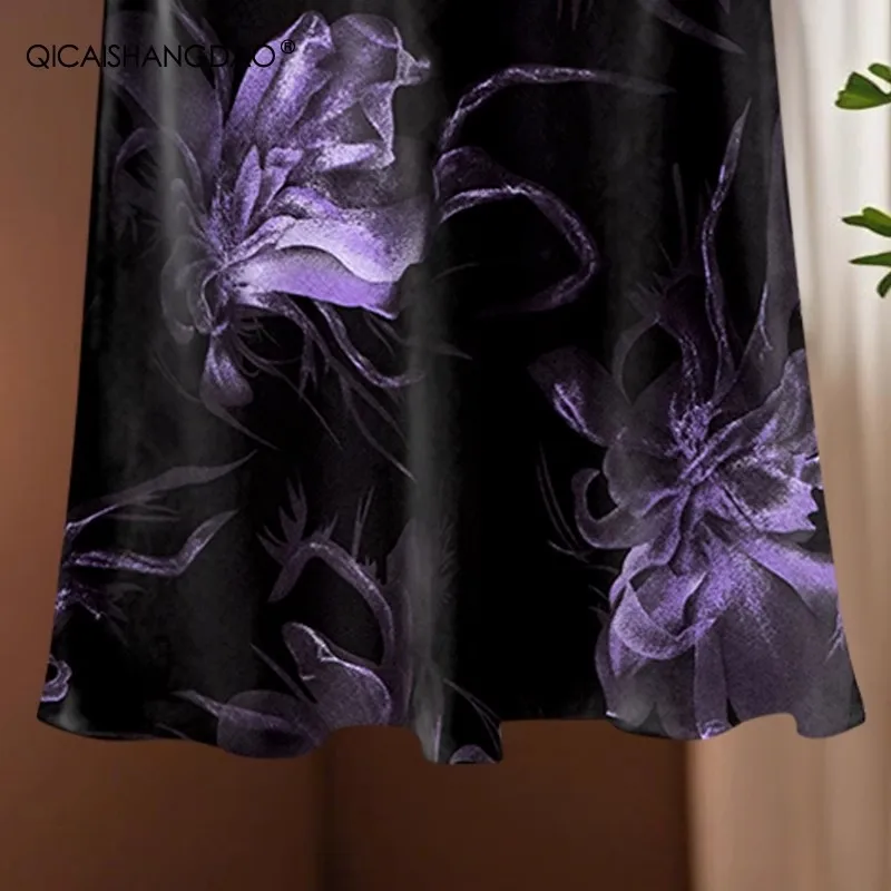กระโปรงทรงดินสอผ้าซาตินสำหรับผู้หญิง สีม่วงลายดอกไม้ เอวยางยืด ความยาวปานกลาง เหมาะสำหรับฤดูใบไม้ผลิและฤดูใบไม้ร่วง