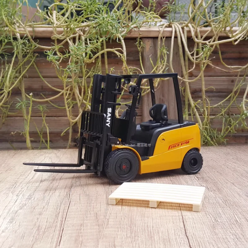 دييكاست 1:20 مقياس ساني SCPC6 رافعة شوكية مكدس سبيكة آلات الهندسة نموذج جمع تذكارية هدية مزخرفة العرض