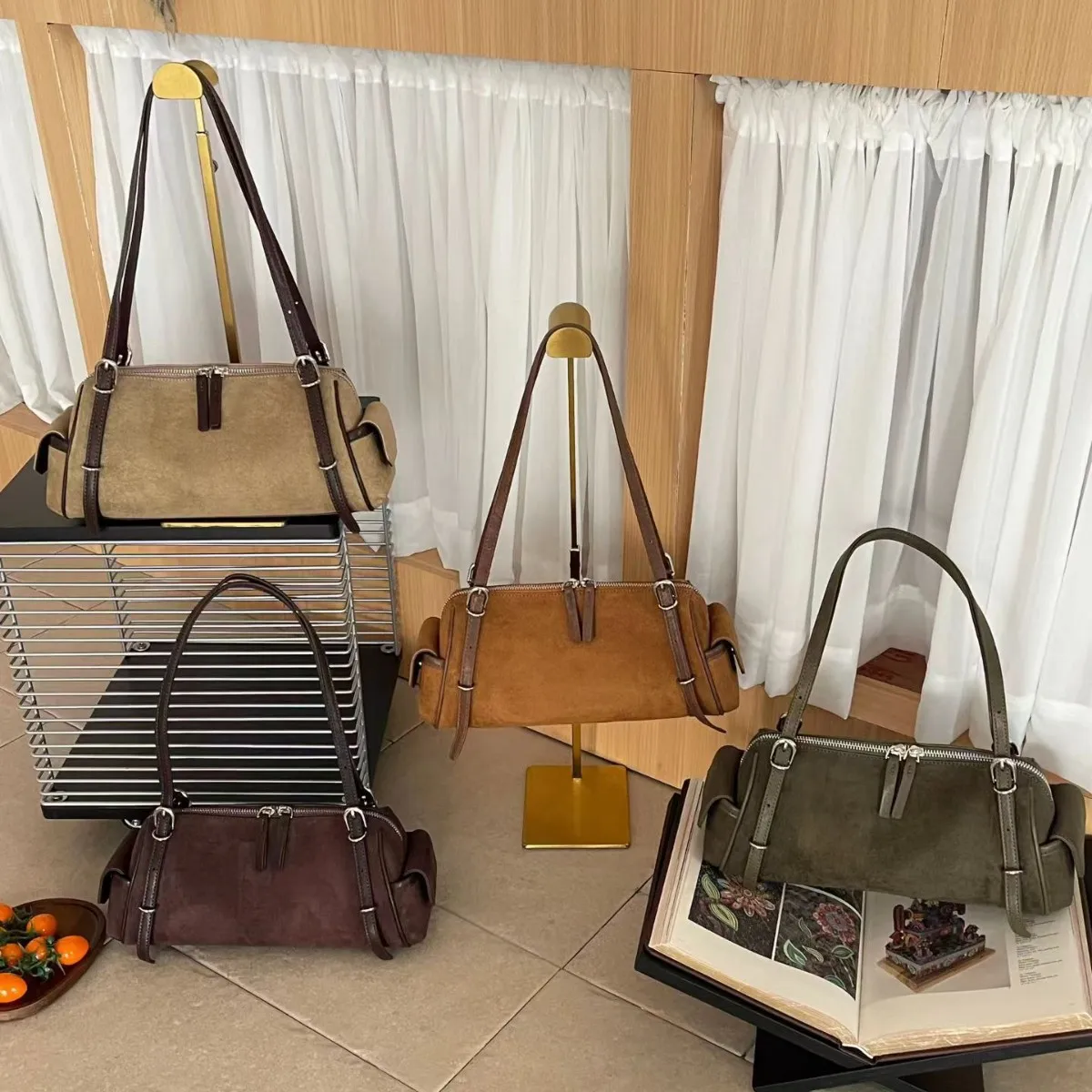 Women Retro Suede Bowling Bag, Large Capacity Pillow Handbag, Versatile Top Handle Crossbody Shoulder Bag