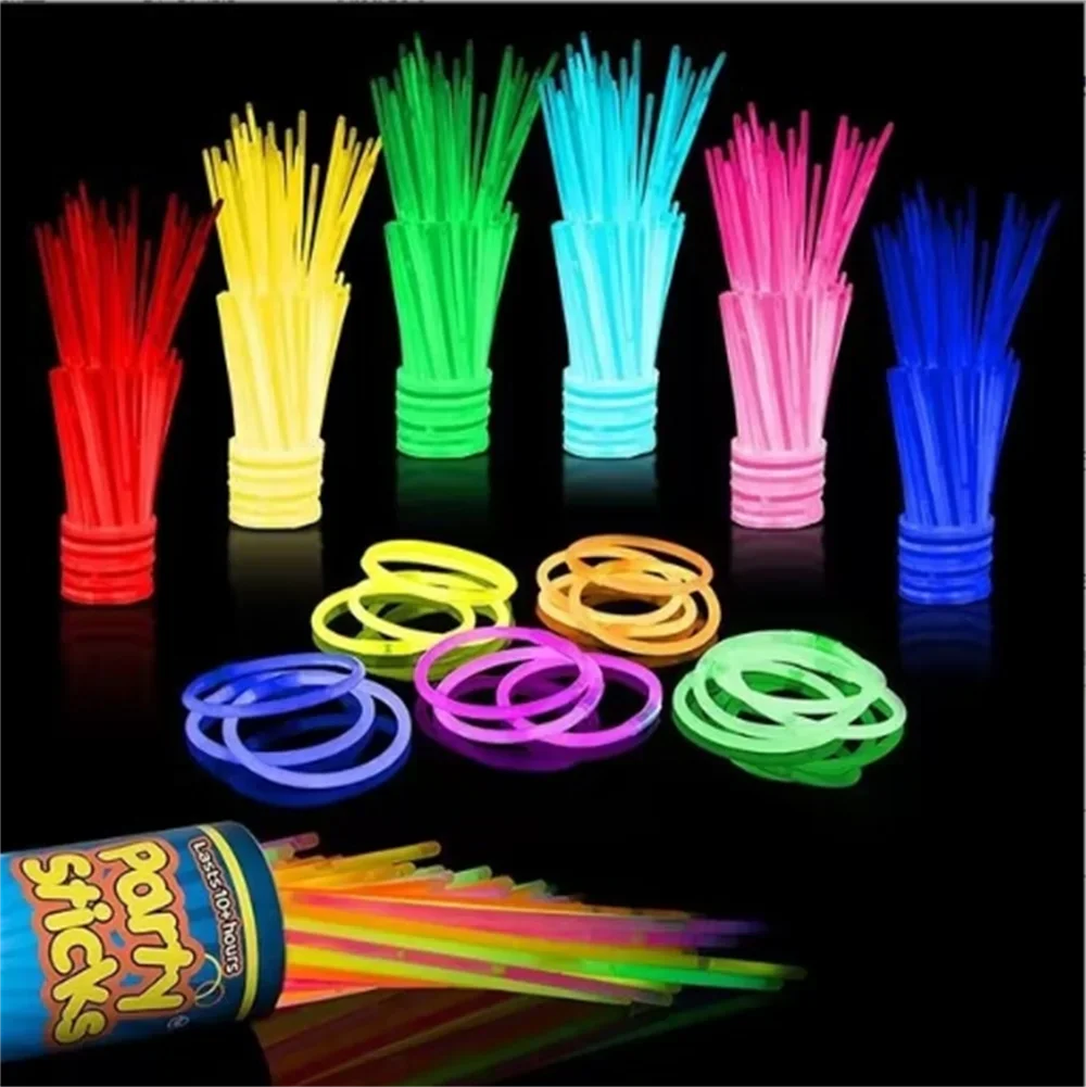 100pcs 20CM Night Glow Party Supplies with Connectors, CHILDREN'S Or Adult Party Glow Necklaces and Bracelets Party Decoration