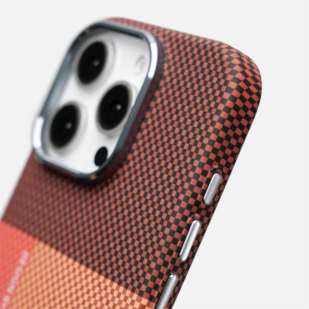 เคสโทรศัพท์ MagSafe ลายคาร์บอนไฟเบอร์บางเฉียบ สำหรับ iPhone 17 16 15 14 Pro Max รองรับการชาร์จไร้สาย ฝาหลังแข็งพร้อมเลนส์โลหะผสม