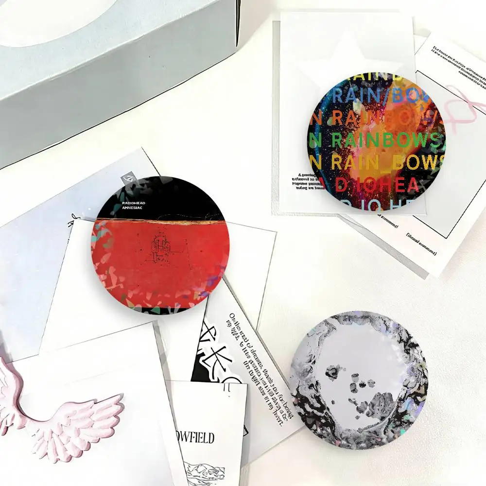 Vintage Rock Band R-radiohead Laser Badge Creative Brooches Backpack Accessories Make Great Gifts For Friends Children