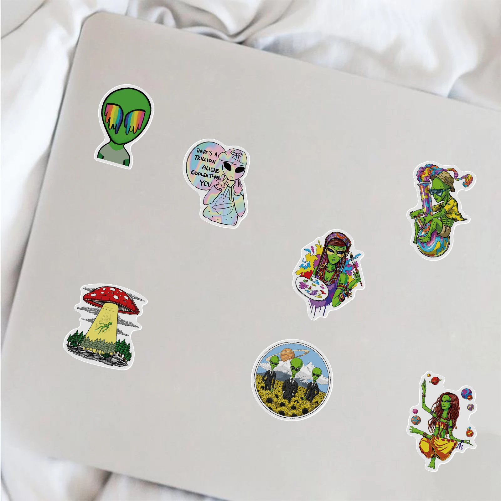 50PCS Psychedelic Weed Alien Sticker Funny Characters Leaves Graffiti Stickers Bike Travel Luggage Guitar Laptop Cool Sticker