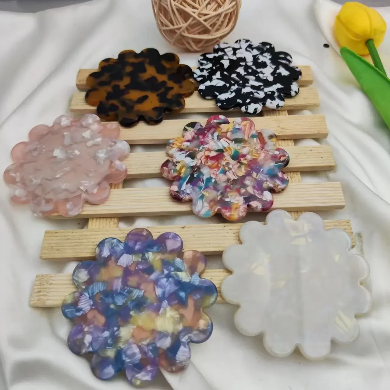 Flower Shaped Acetic Acid Makeup Mirror Handheld Circular Mirror Hand Mirror SPA Salon Compact Acetic Mirrors Cosmetic New