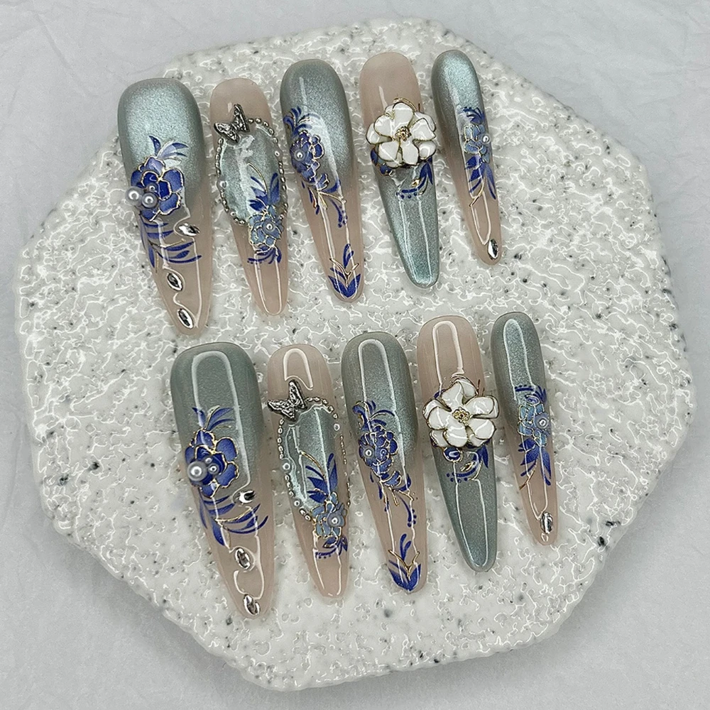 10 piezas de Ojo de Gato azul hielo, flores delicadas, prensa hecha a mano en las uñas, gradiente de perla, Celadon, uñas postizas, removibles y reutilizables
