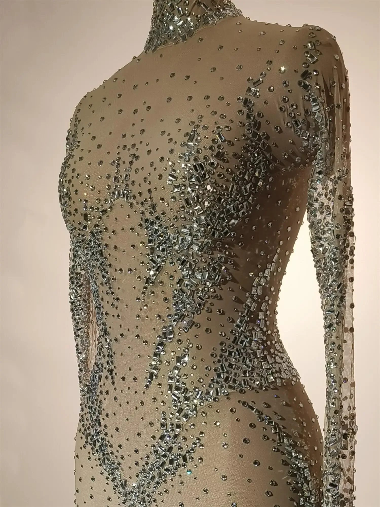 หรูหราผู้ชาย Rhinestone ดูผ่านสวมใส่ Jumpsuit SHEER ตาข่าย Bodycon PARTY Club DJ เซ็กซี่ STAGE Performance ชุด Fengsha