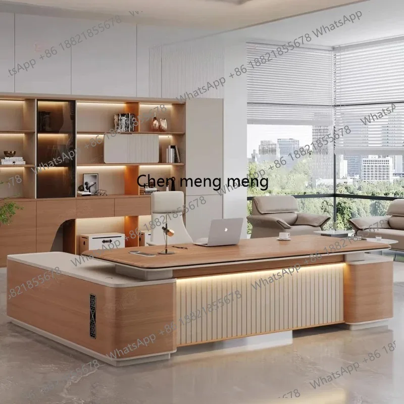 

Генеральный директор и председатель компании Light Luxury and Advanced Sense: офисные столы, компьютерные столы, рабочие станции