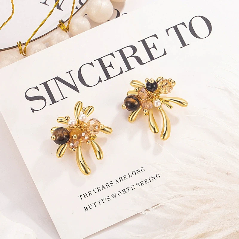 Literary Retro Maillard style Cat Eye Crystal Flower Earrings Light Luxury Personality Women's Gold Color Earring KOFSAC