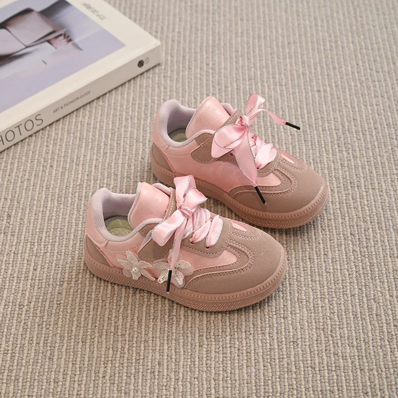 

Sweet Girl Casual Shoes 2025 New Children's Fashion Lightweight Children's Leisure Princess Comfortable Sports Shoes