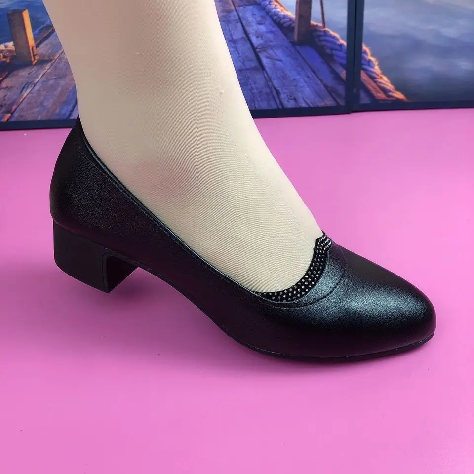 Woman Pumps Red Formal Moccasins Shoes for Women Chunky Heels Block Heel Designer Luxury Comfortable 2025 Fashion Elegant Style