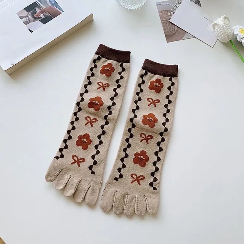 Soft Flower Five Finger Tube Socks Breathable Anti Slip Split Toe Short Socks Stripe Grid Cotton Toe Separator Socks Daily