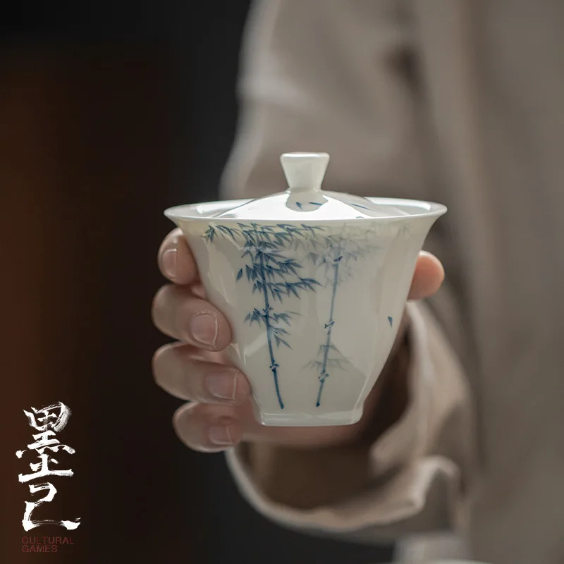 

Ink Jade Mud White Porcelain Hand-painted Blue and Bamboo Covered Bowl Glazed Colored Literati Brewing Tea Simple and Elegant