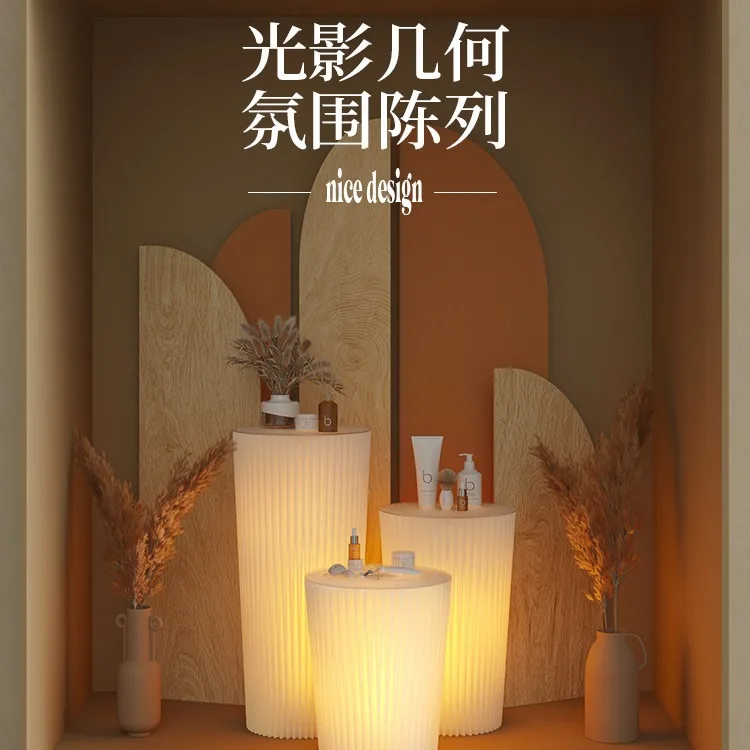 Eighteen-paper cylindrical display cabinet, shelf figure, lighting display shelf, cabinet, ornament, commercial display