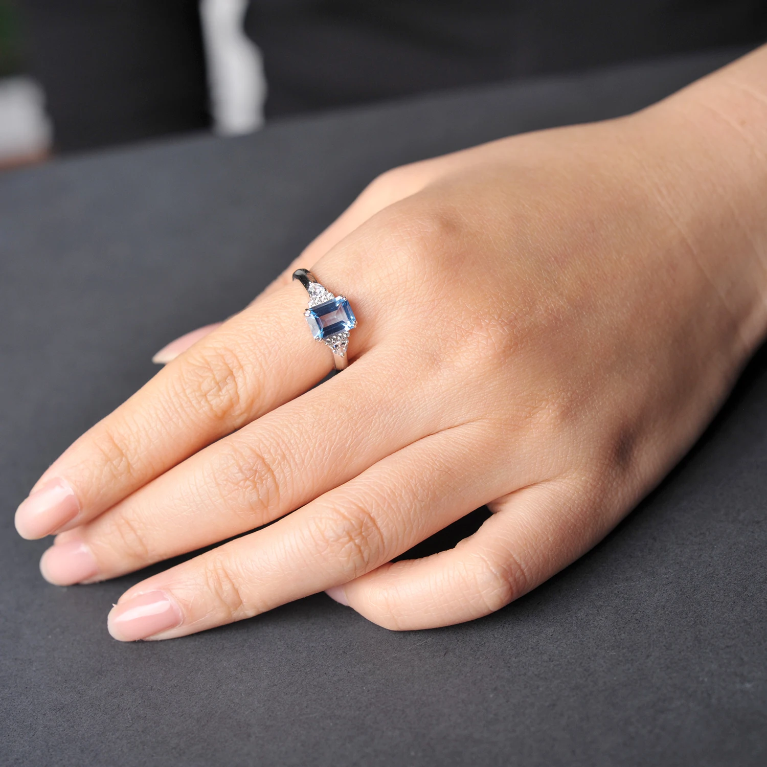 Potiy Sky Blue Topaz Emerald Cutring rings for women gift 925 sterling silver jewelry Free delivery elegant valentines fashion