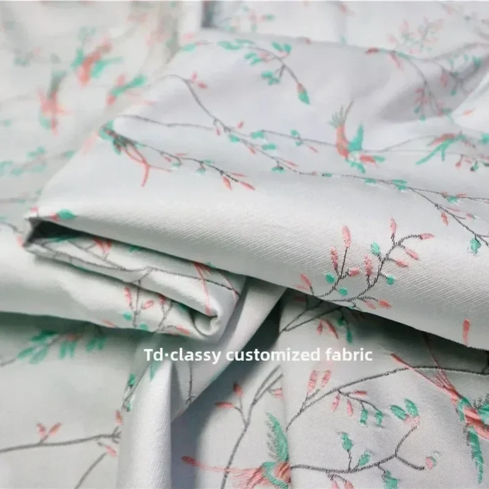 

Окрашенная в пряжу парчовая жаккардовая ткань с цветами и птицами, костюм, куртка, модный европейский брендовый дизайн, оптовая продажа, ткань на метр