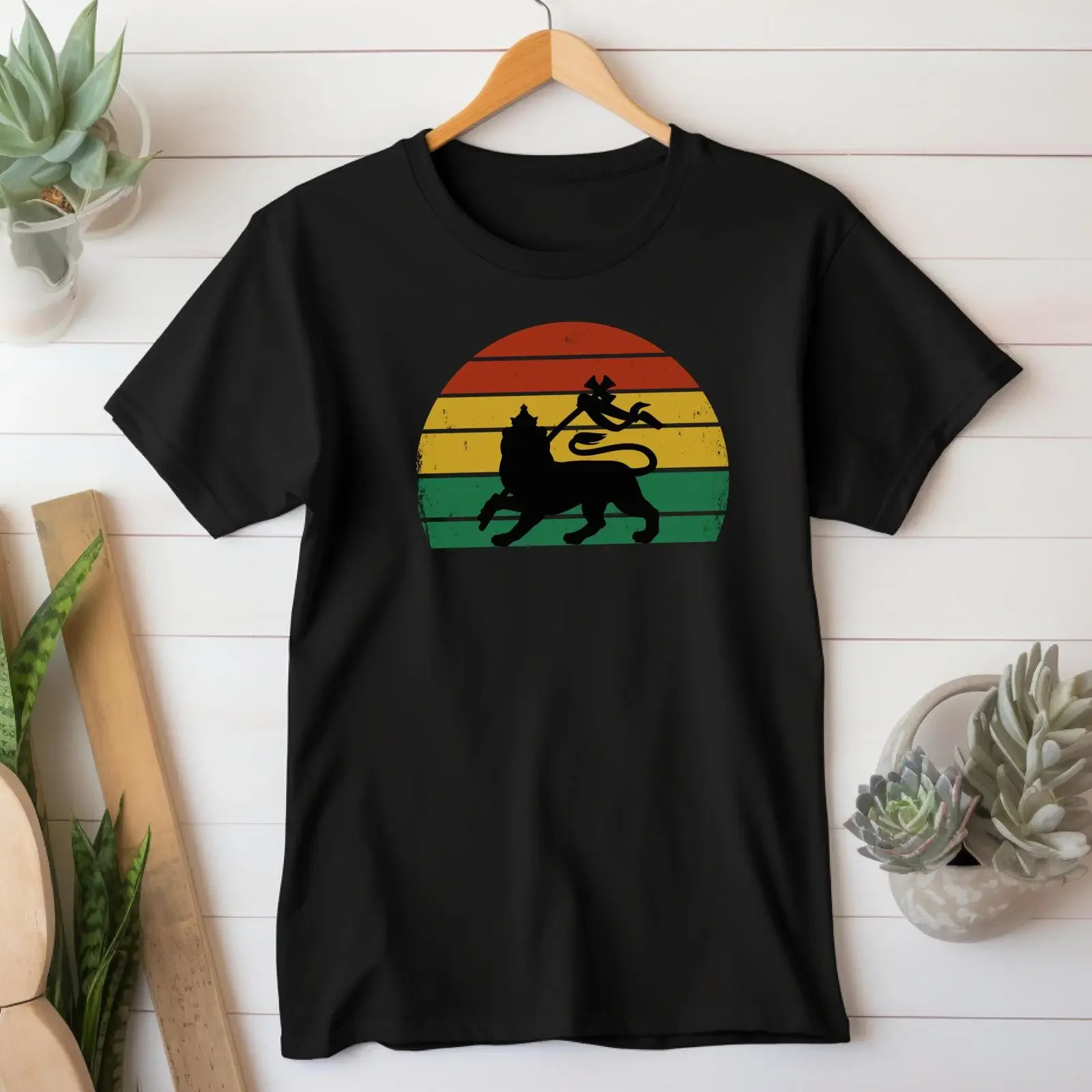 Vintage Lion of Judah Rasta Reggae T Shirt Bella Canvas vintage Washed Stylish Breathable Unisex streetwear Versatile Soft