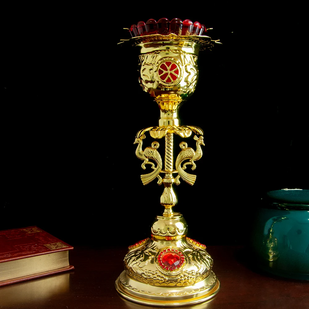 

Православный подсвечник - ремесло из цинкового сплава с рубиновой инкрустацией, дизайн скульптуры павлина, включает красную стеклянную чашку для церковного декора