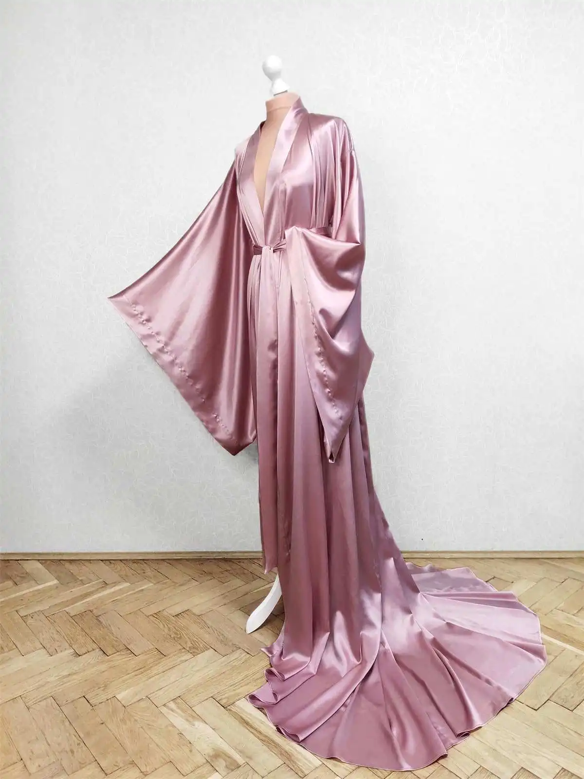 Classic Women Bathrobe V Neck Long Sleeve Pregnant Party Sleepwear Ribbon Robe Maternity Photo Evening Dresses Custom Made