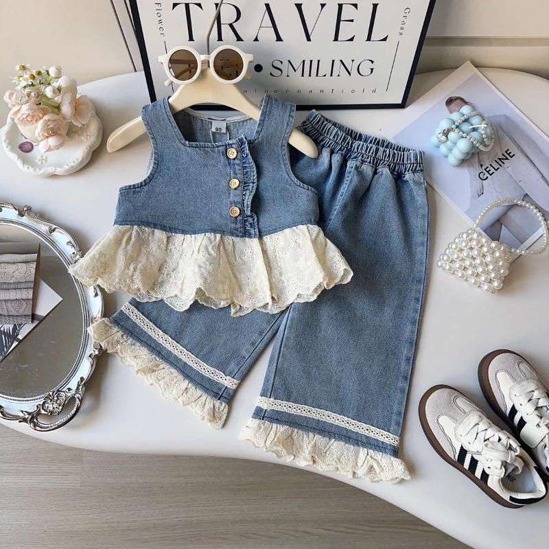 Girls\' Vest Set Spring and Autumn New Fashion Sleeveless Stitching Denim Vest + Trousers Two-piece Set  Girl Clothes