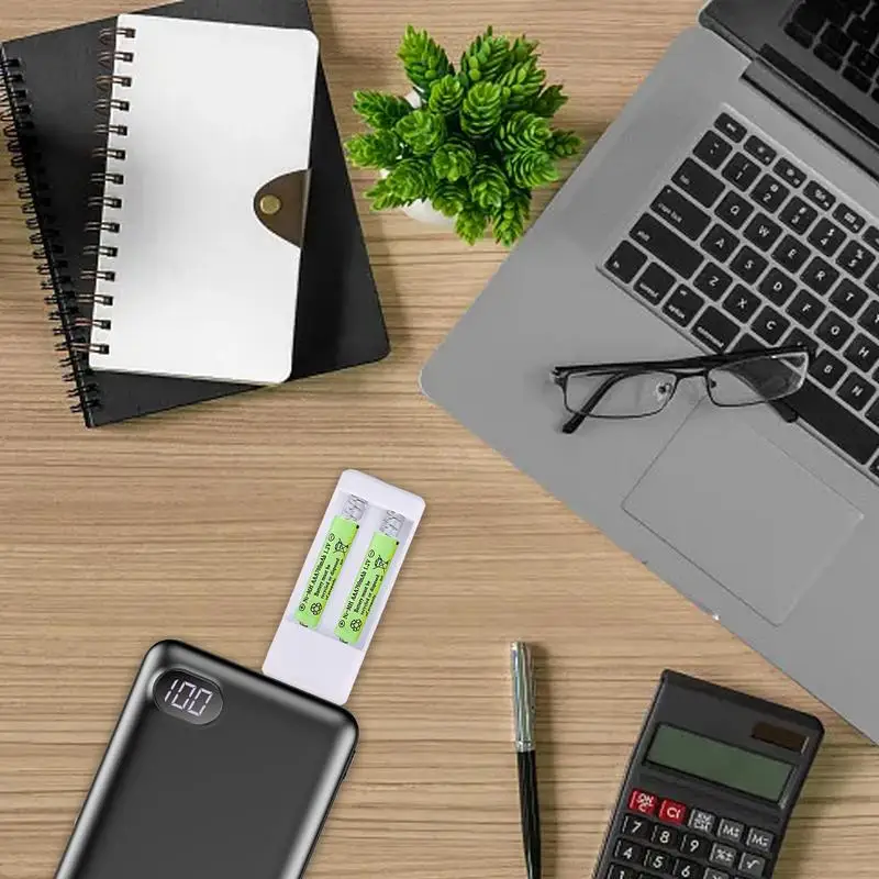 Cargador de batería AAA con luz indicadora LED, velocidad de carga más alta, recargable de iones de litio y Ni-MH