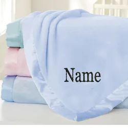 Coperta personalizzata per bambini decorazione in raso, nome ricamato personalizzato, Baby Shower o regalo di gravidanza, creazione di un tocco straordinario